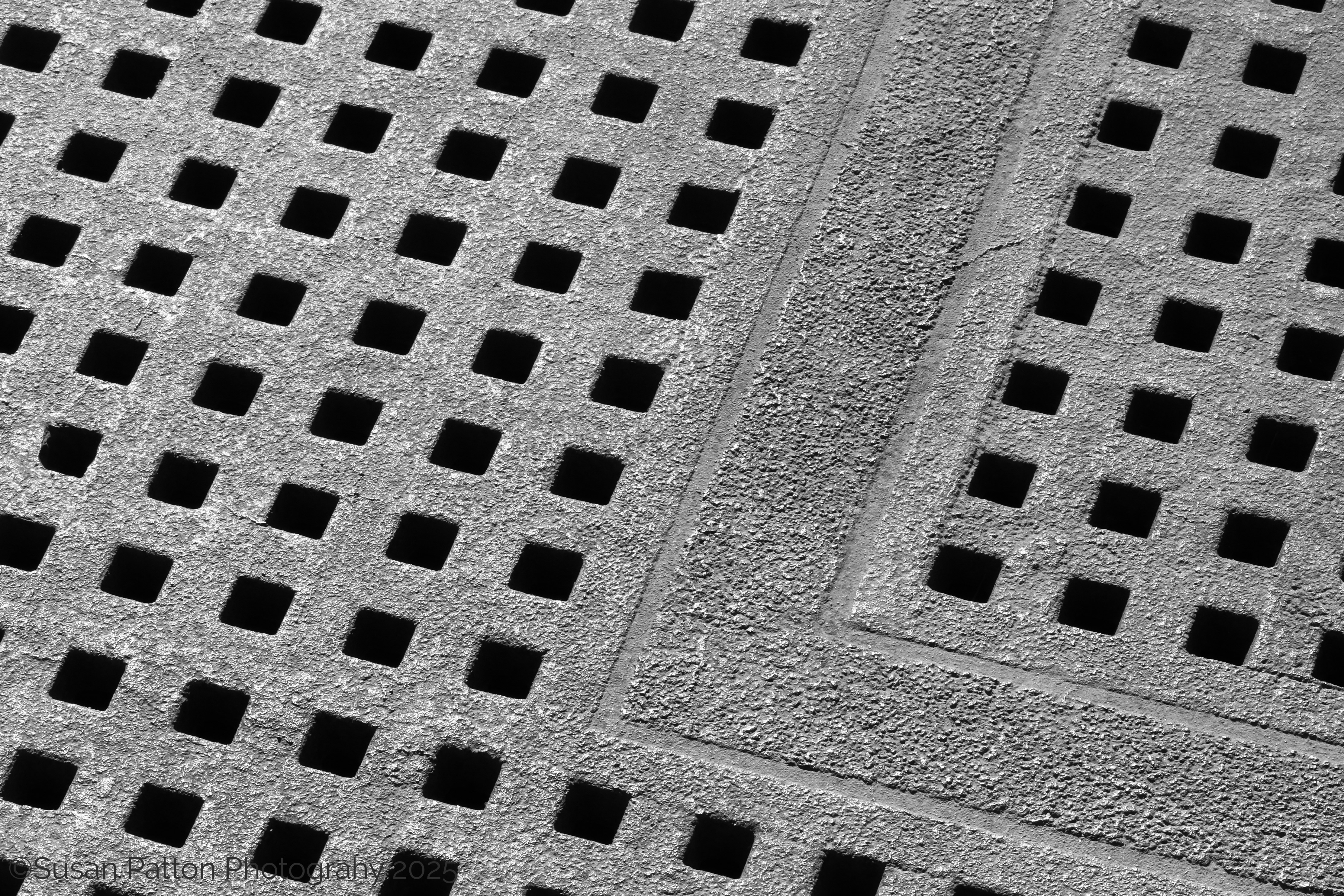 Grate Pattern photograph taken by Susan Patton